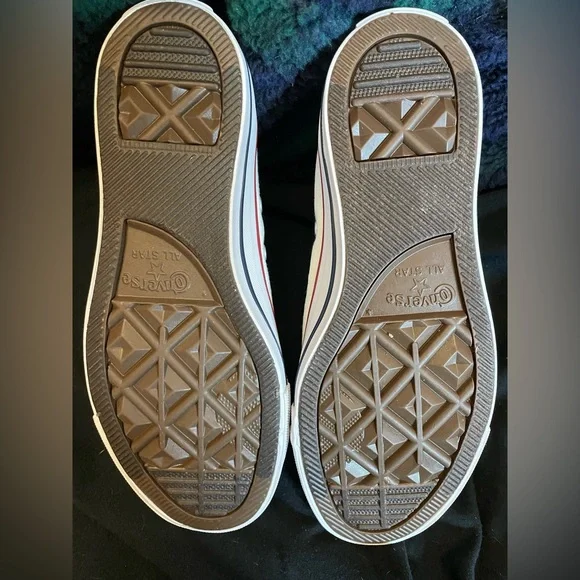 CONVERSE Chuck Taylor All Star High Tops White Size 7 Women’s Style W7650 NEW - Picture 6 of 10